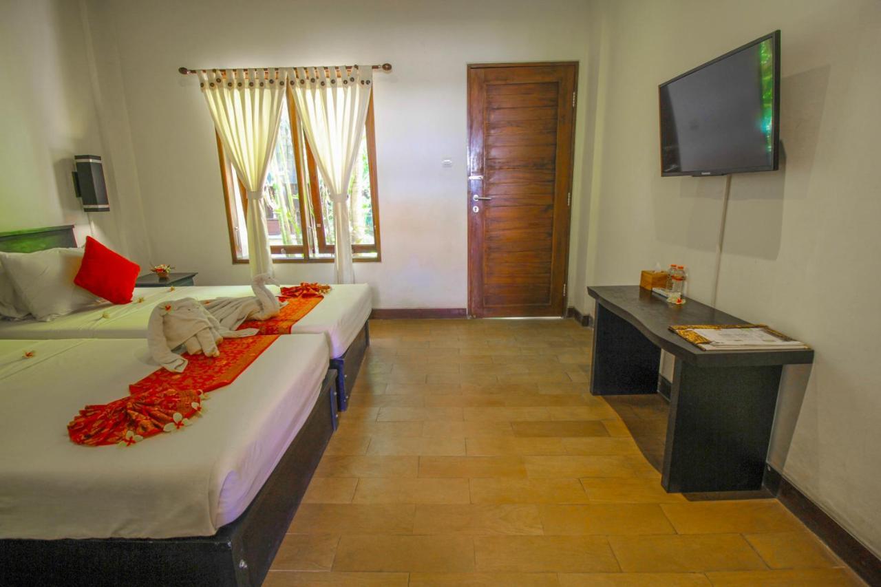 The Galuh Pekutatan Hotel Pulukan Exterior photo